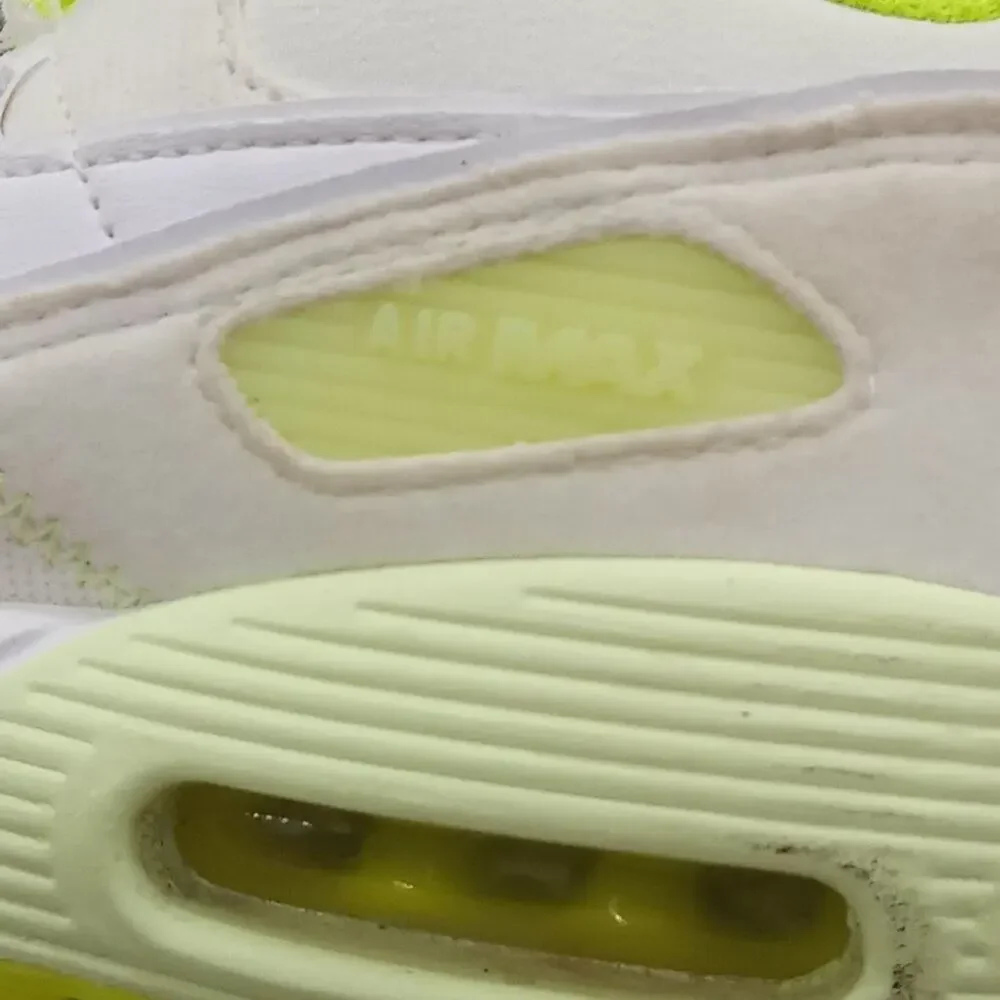 NIKE AIR MAX 90 MISMATCHED 